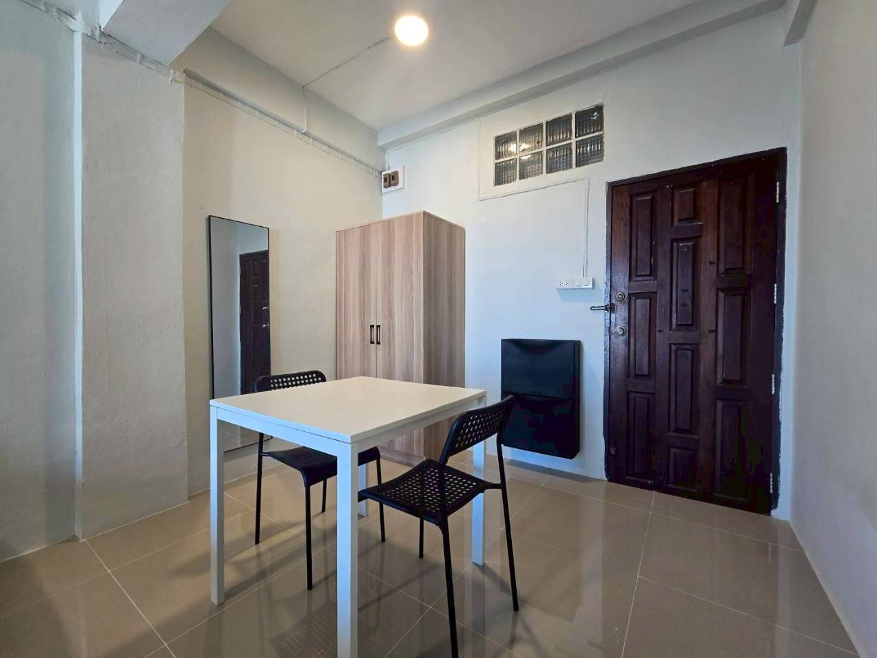 ห้องรายเดือน air-premium04