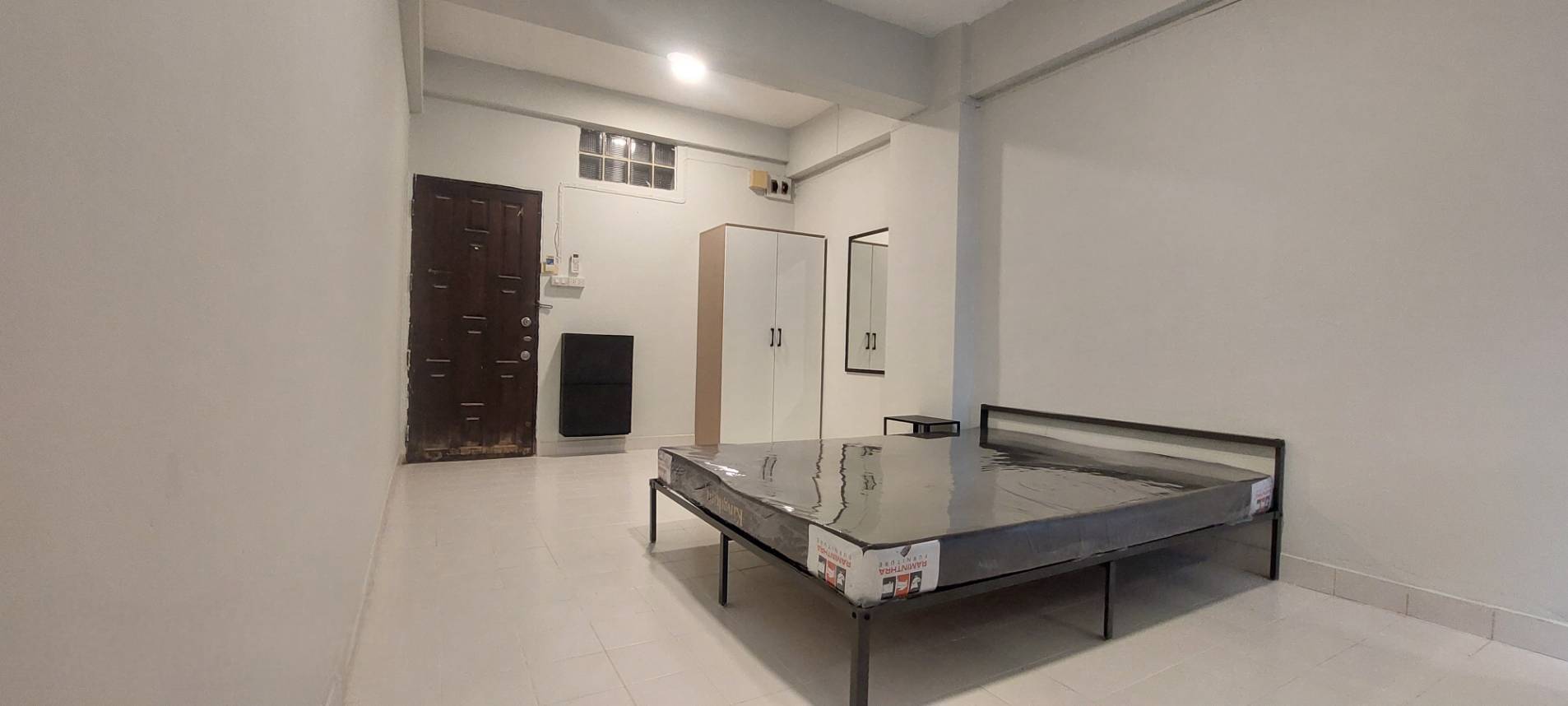 ห้องรายเดือน air-premium01